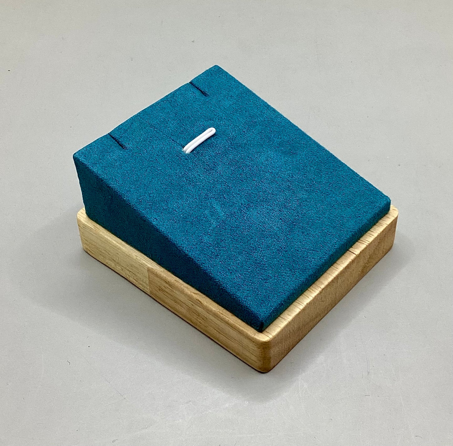 Exhibidor Aretes/Dije Madera de Bambú