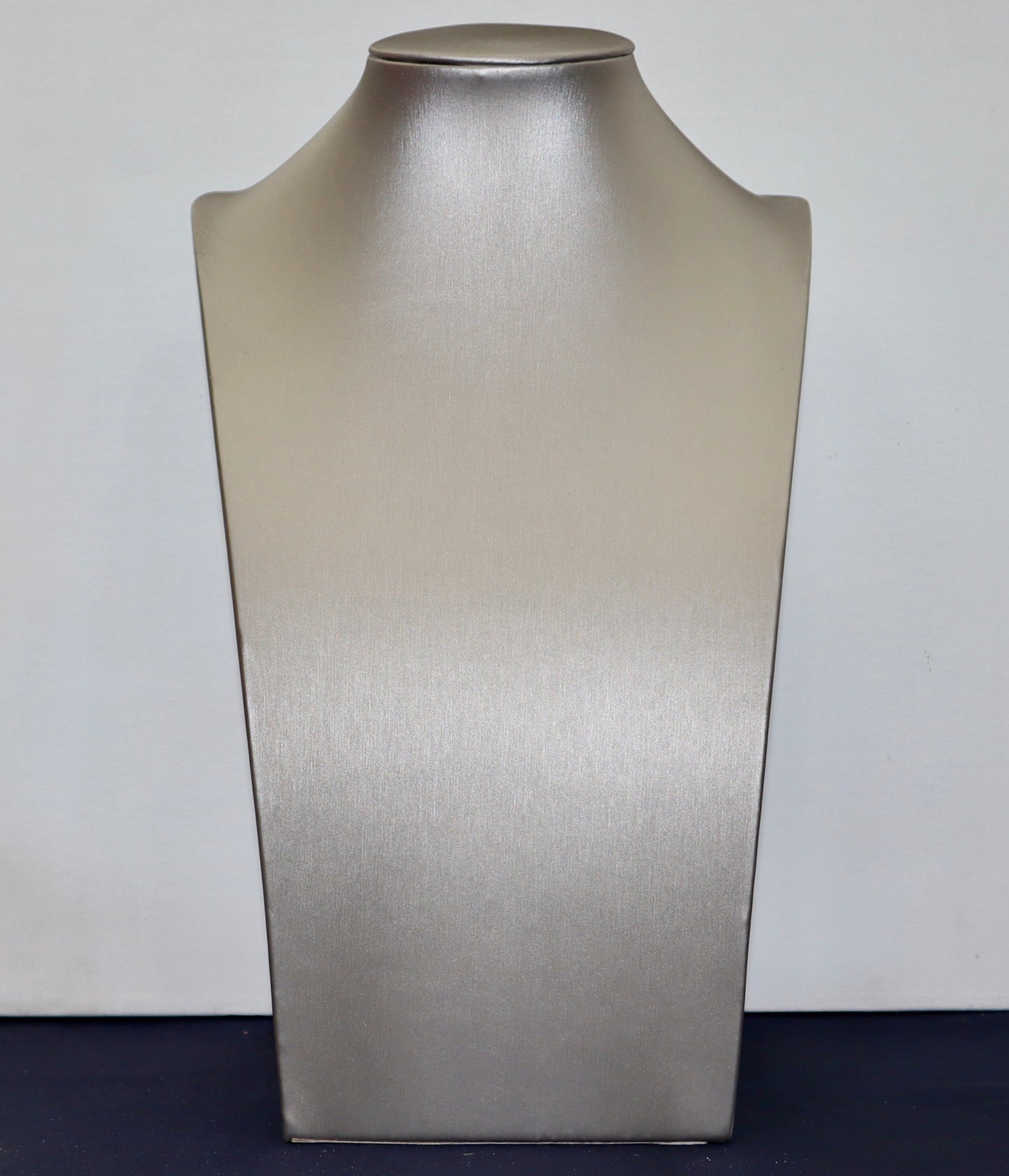 Busto de Madera para Collar